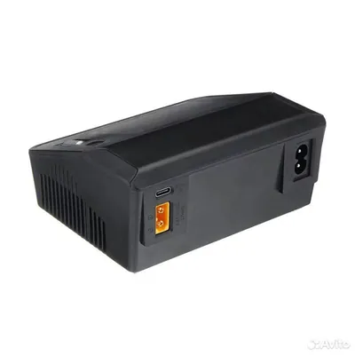 Зарядное устройство ToolkitRC M6DAC AC 200W / DC 700W
